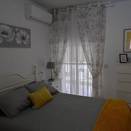 Apartamento Al Lado De La Playa フエンヒロラ エクステリア 写真
