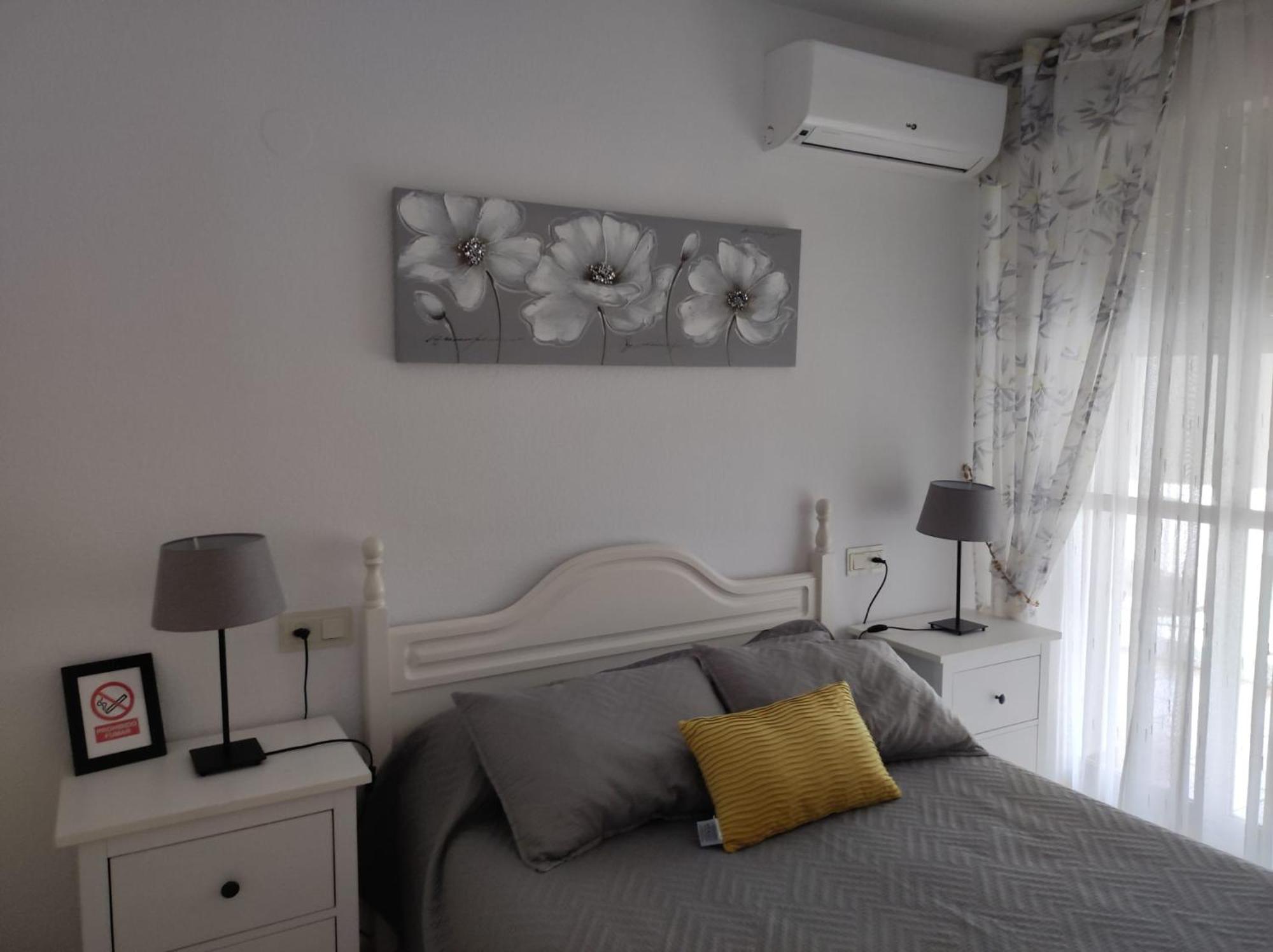 Apartamento Al Lado De La Playa フエンヒロラ エクステリア 写真