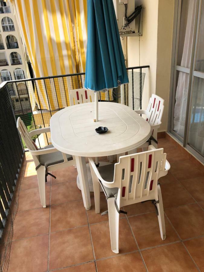 Apartamento Al Lado De La Playa フエンヒロラ エクステリア 写真